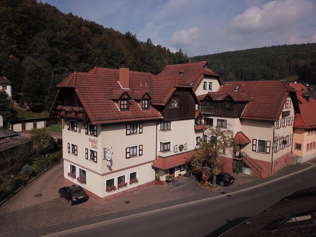 Landgasthof Zur Linde Heimbuchenthal Eksteriør billede